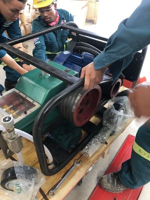 오일 파이프 압력 테스팅을 위한 7.5 kw 700 바 유압펌프 테스팅 기계